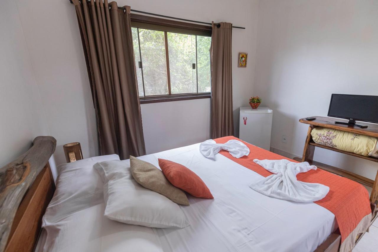 Buddy'S Hostel & Pousada Alto Paraiso อัลโต ปาไรโซ เด โกยาส ภายนอก รูปภาพ