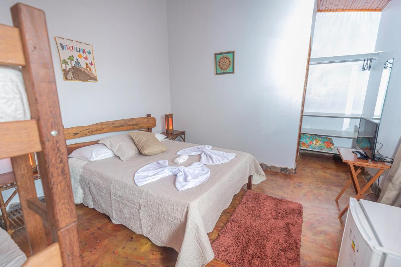 Buddy'S Hostel & Pousada Alto Paraiso อัลโต ปาไรโซ เด โกยาส ภายนอก รูปภาพ