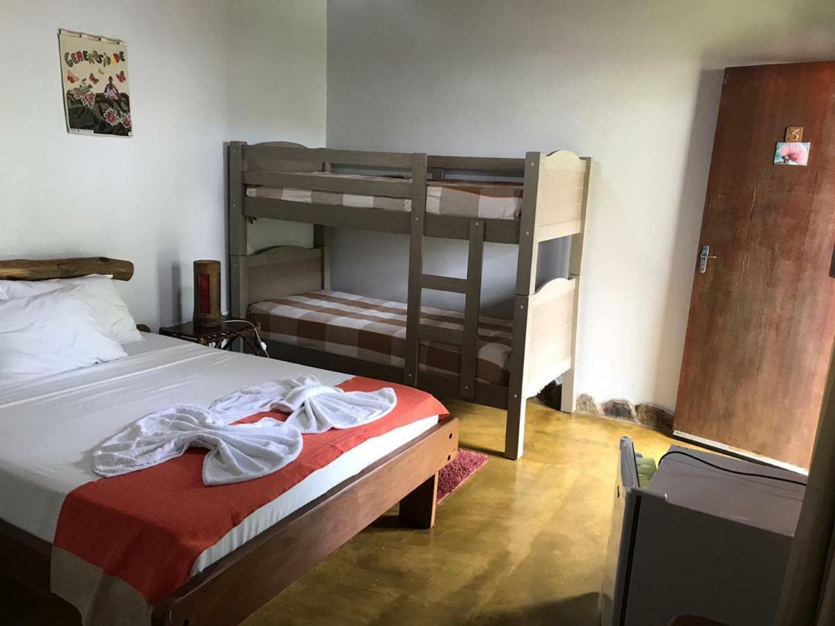 Buddy'S Hostel & Pousada Alto Paraiso อัลโต ปาไรโซ เด โกยาส ภายนอก รูปภาพ